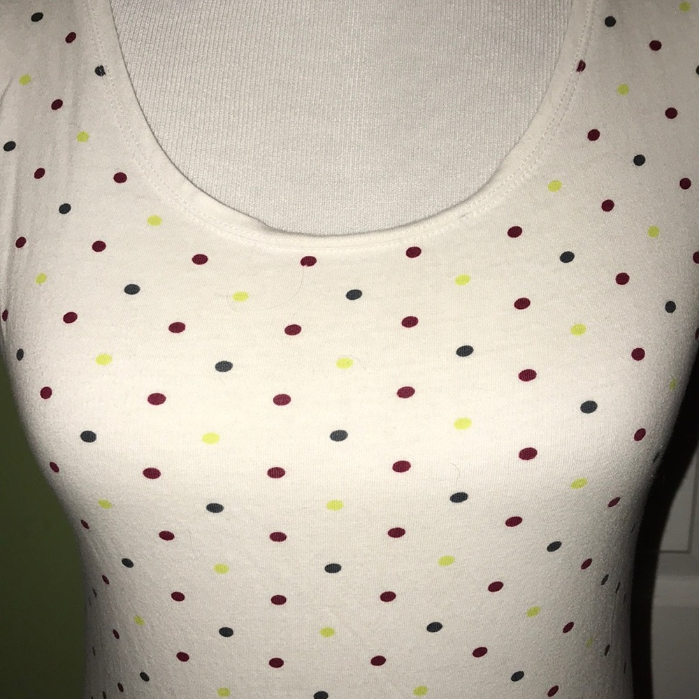 H&M Tee - Picture 3 of 4